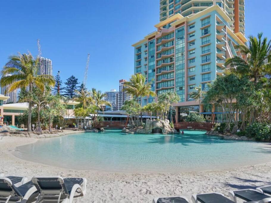 Apartment Crown Towers - Hosted By Coastal Letting *